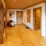 Madlhof Aparthotel 4*