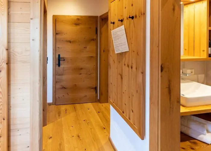 Madlhof Lägenhetshotell
